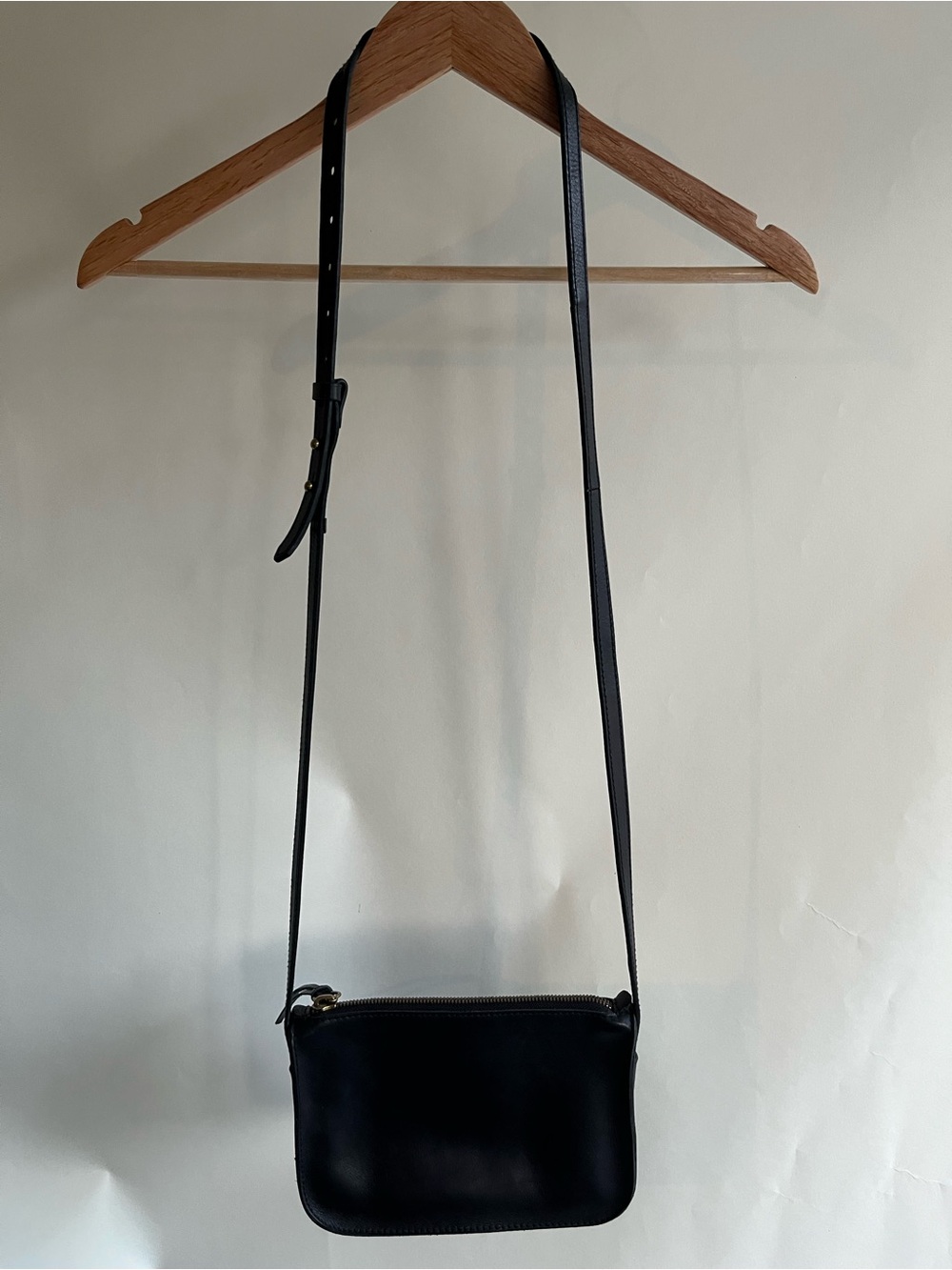 Madewell Leather Crossbody Bag Black Small Minimalist Preppy Adjustable EUC